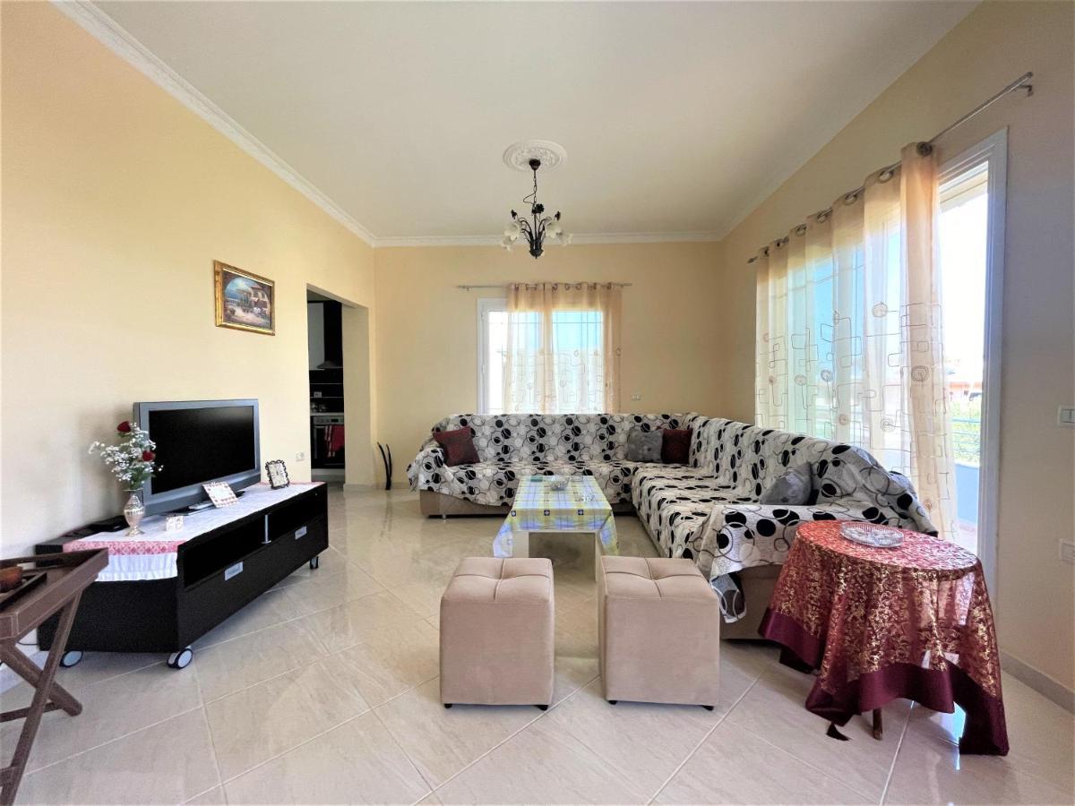 Villa Iremia Family Holidays Vlorë Exterior foto